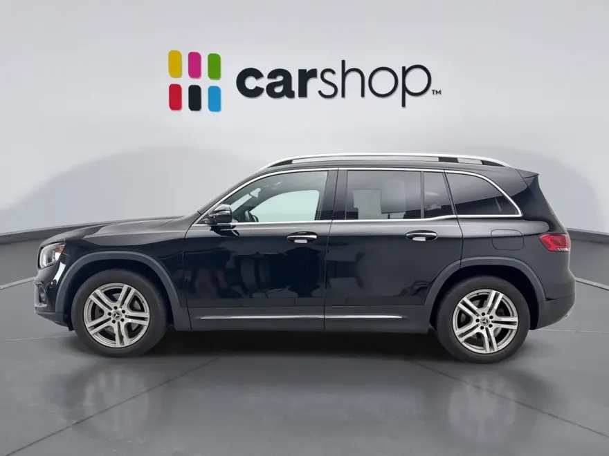 2021 Mercedes Benz GLB 250 photo 1