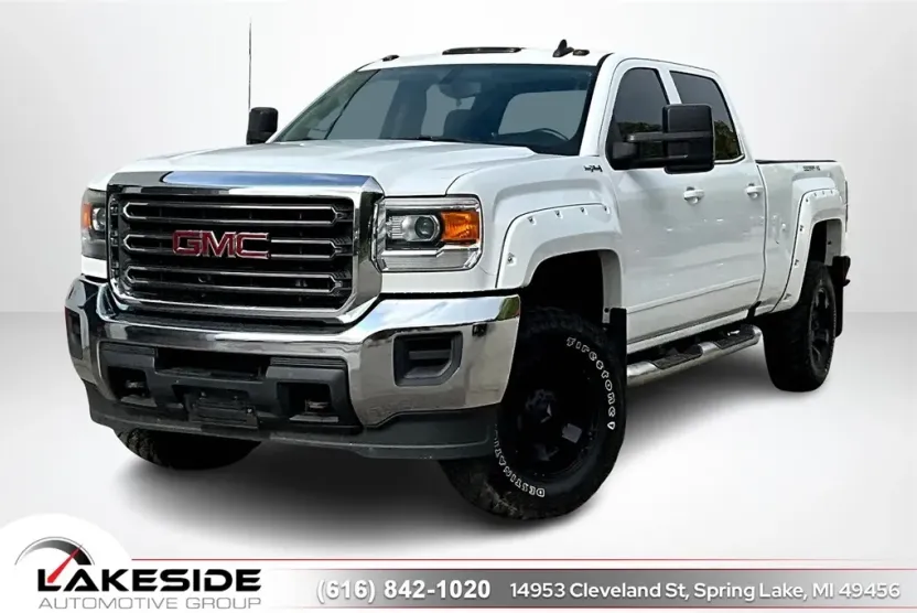 2015 Gmc Sierra SLE photo 1