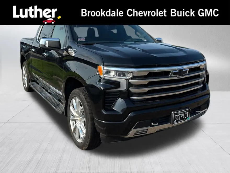 2024 Chevrolet Silverado 1500 High Country photo 1