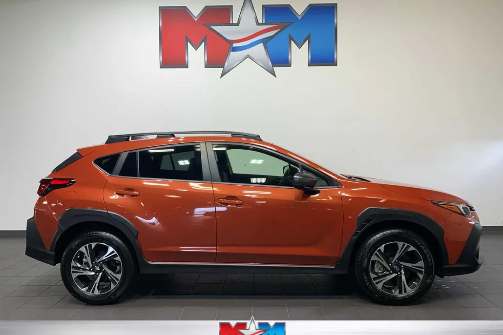 2024 Subaru Crosstrek Premium photo 1