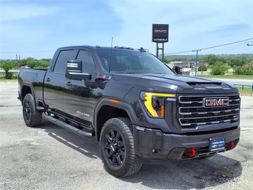 2025 Gmc Sierra 2500 HD AT4 photo 1