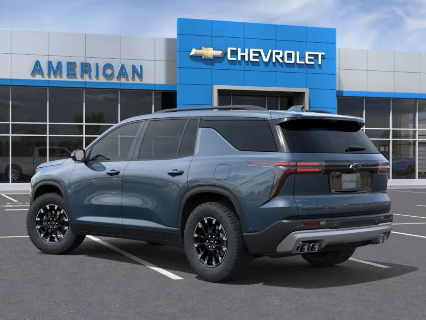 2026 Chevrolet Traverse Z71 photo 1