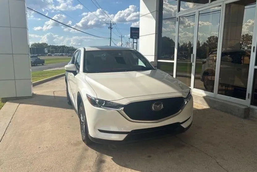 2020 Mazda CX-5 Touring photo 1
