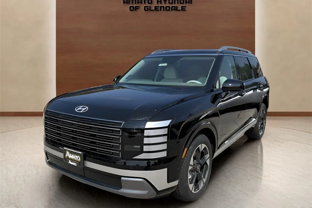 2026 Hyundai Palisade Limited photo 1