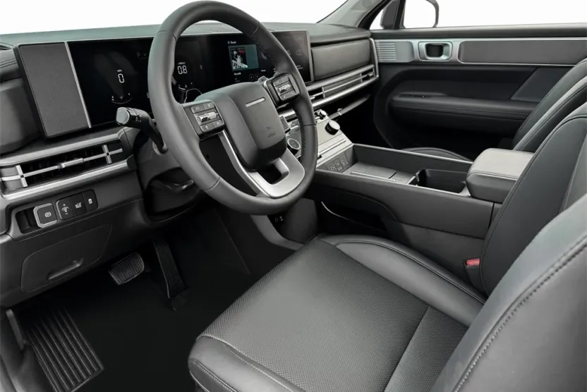 2026 Hyundai Santa Fe SEL photo 1