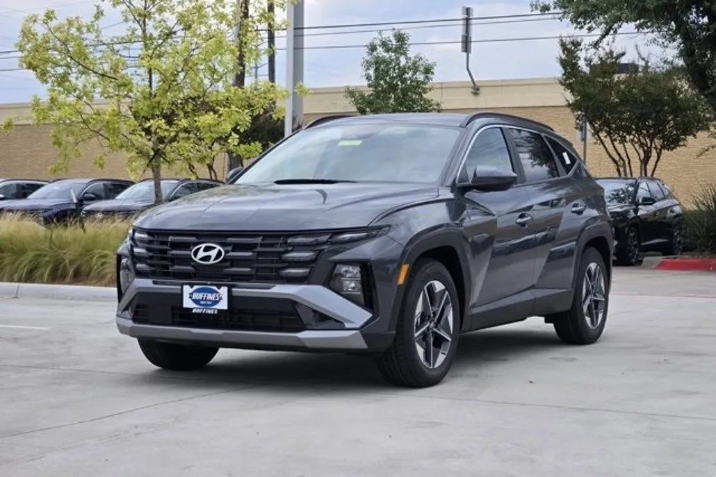 2026 Hyundai Tucson SEL photo 1