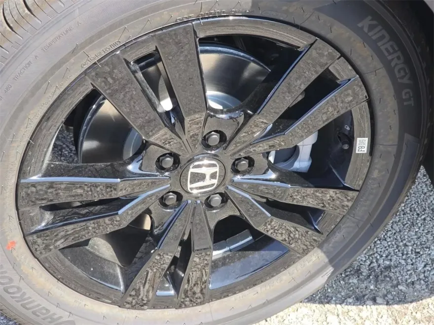 2026 Honda HR-V Sport photo 1