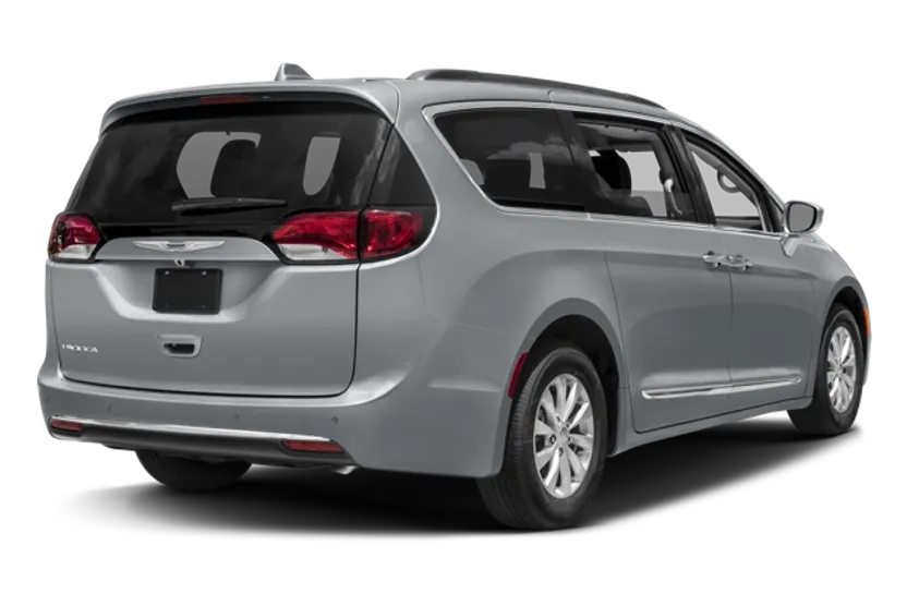 2017 Chrysler Pacifica Touring Plus photo 1