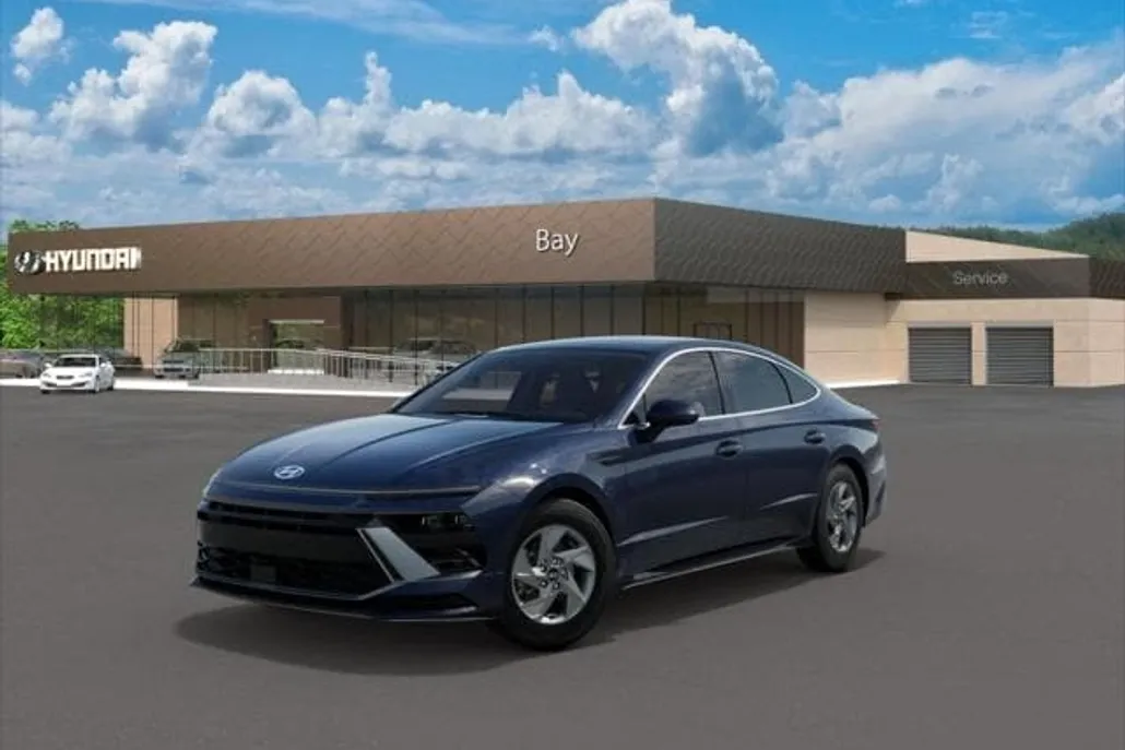 2025 Hyundai Sonata SE photo 1