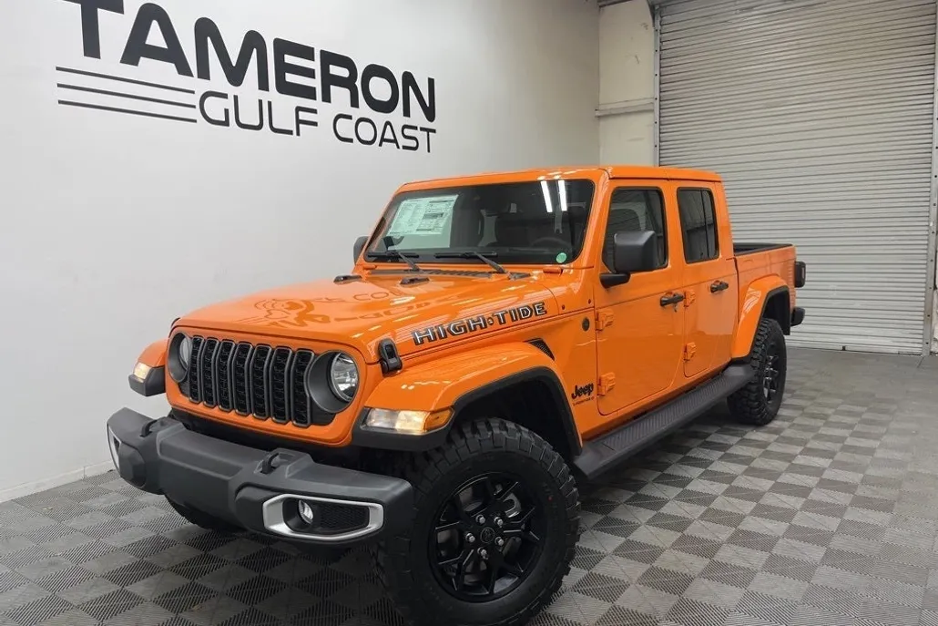 2025 Jeep Gladiator Sport photo 1