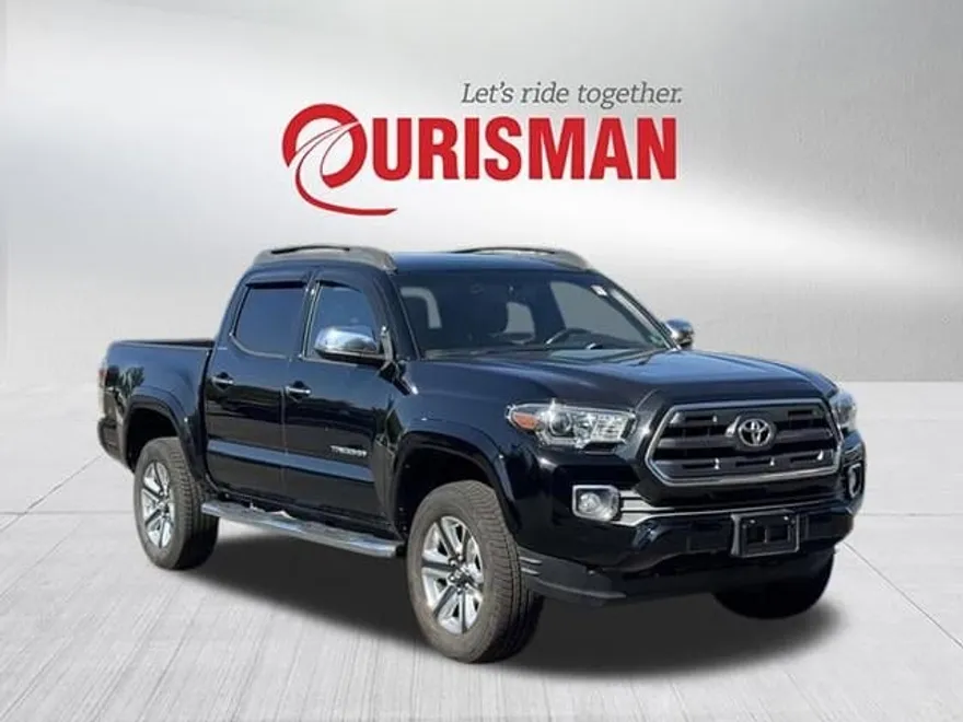 2016 Toyota Tacoma Limited V6 photo 1
