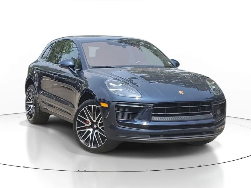 2022 Porsche Macan S photo 1