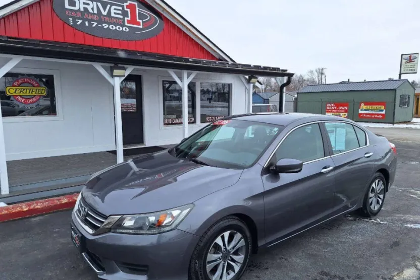 2013 Honda Accord LX photo 1