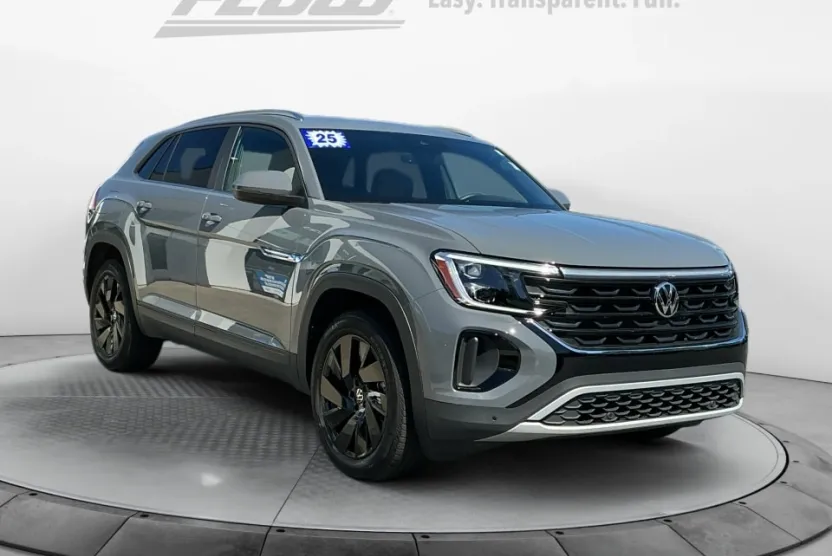 2025 Volkswagen Atlas Cross Sport SE Technology photo 1