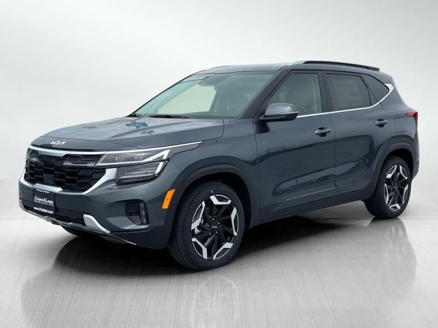 2025 Kia Seltos SX photo 2