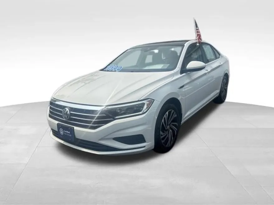 2021 Volkswagen Jetta SEL photo 1