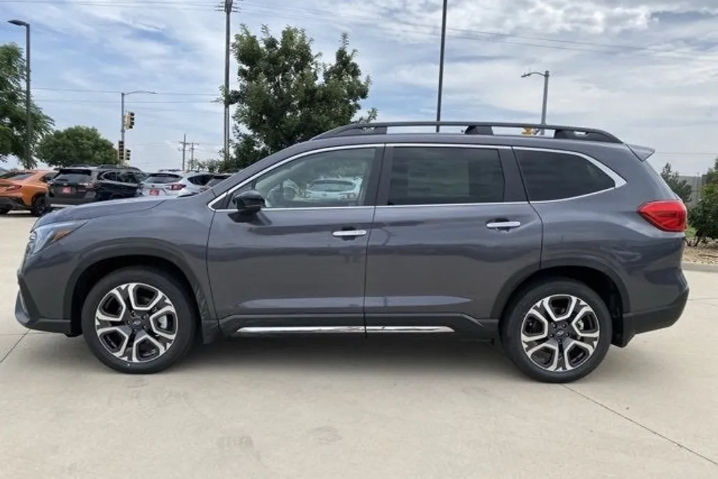 2025 Subaru Ascent Touring photo 1