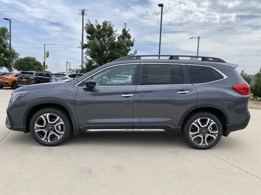 2025 Subaru Ascent Touring photo 1