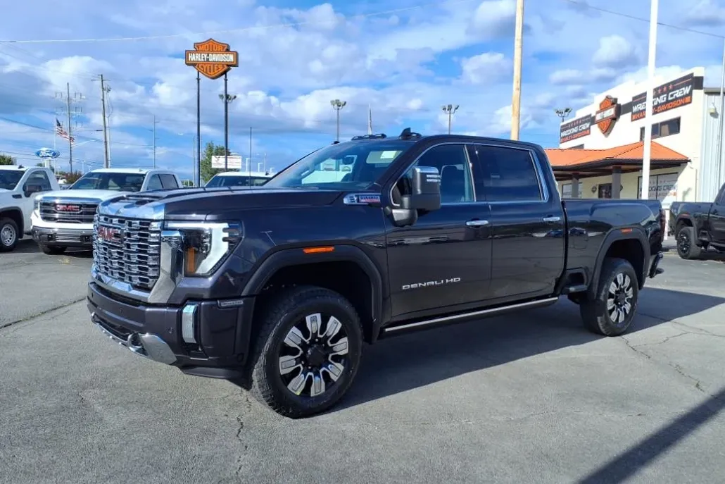 2026 Gmc Sierra 2500 HD Denali photo 1