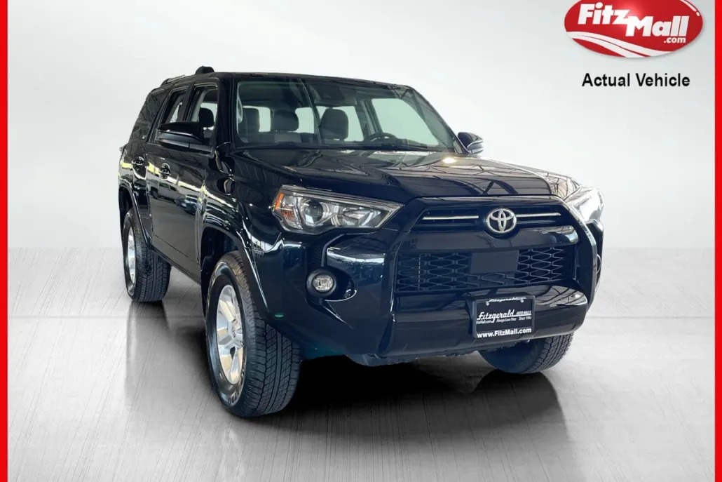 2024 Toyota 4Runner SR5 photo 1