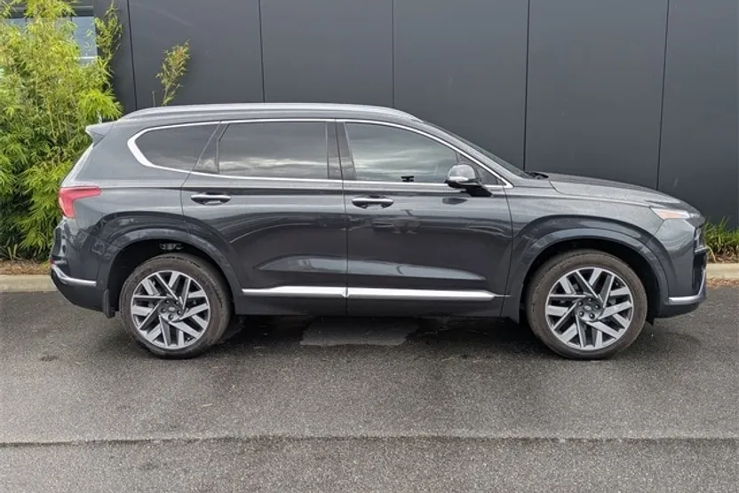2021 Hyundai Santa Fe Calligraphy photo 1