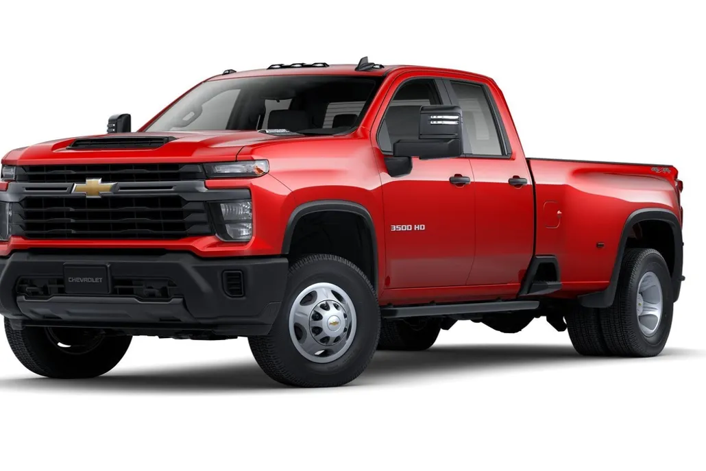 2025 Chevrolet Silverado 3500HD photo 1