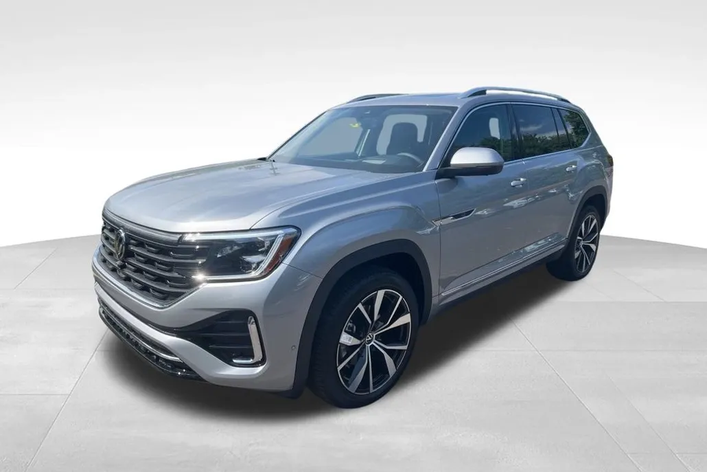 2026 Volkswagen Atlas SEL Premium R-Line photo 1