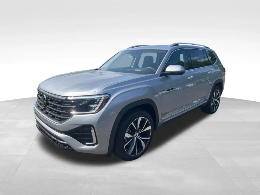 2026 Volkswagen Atlas SEL Premium R-Line photo 1