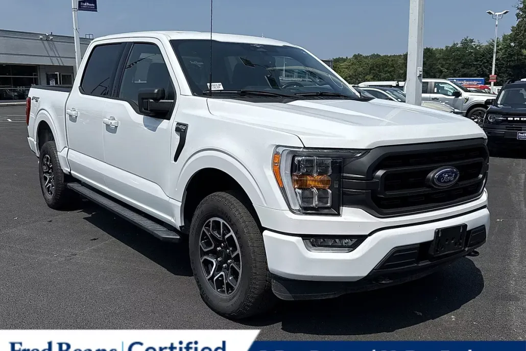 2023 Ford F-150 XLT photo 1