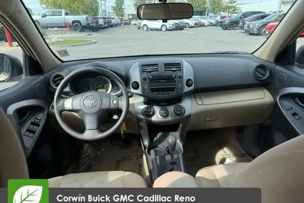 2009 Toyota RAV4 photo 1