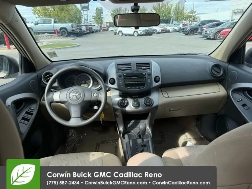 2009 Toyota RAV4 photo 1
