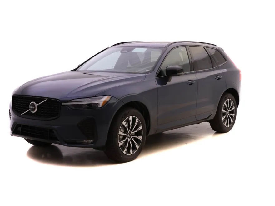 2025 Volvo XC60 B5 Plus photo 1