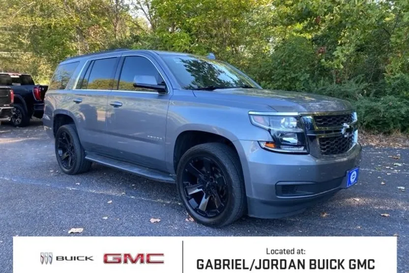 2020 Chevrolet Tahoe LT photo 1