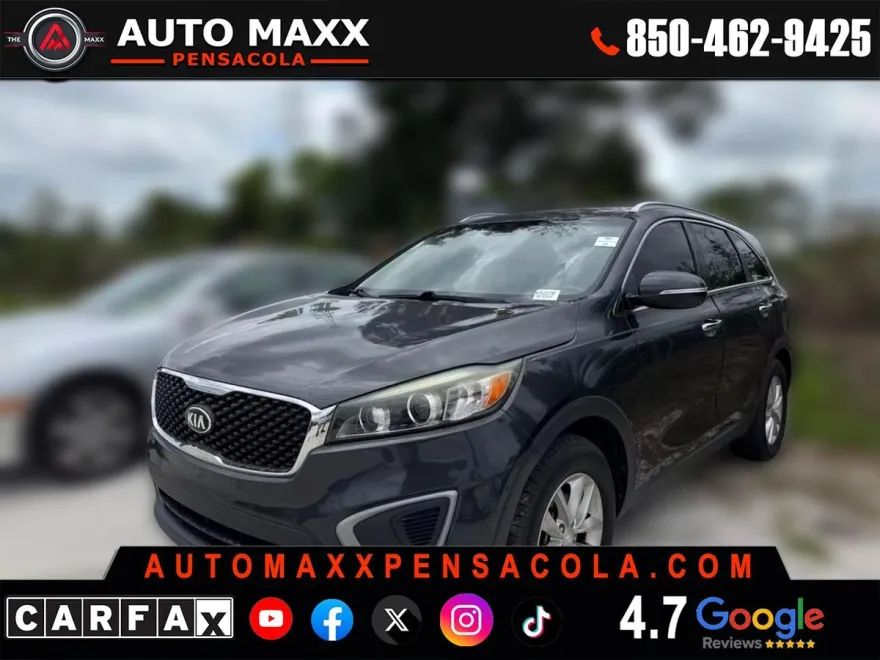 2017 Kia Sorento LX photo 1