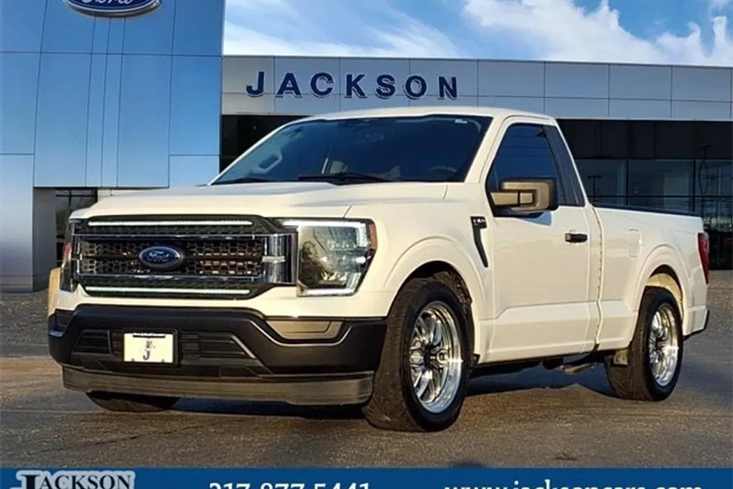 2023 Ford F-150 XL photo 1