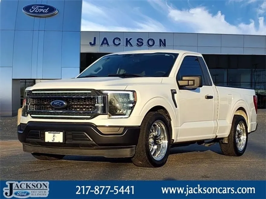 2023 Ford F-150 XL photo 1