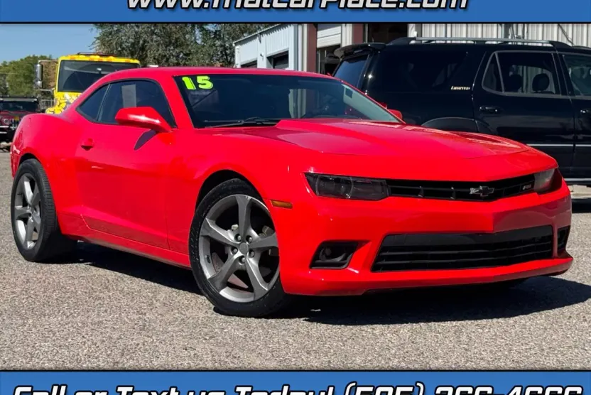 2015 Chevrolet Camaro 1LT Coupe photo 1