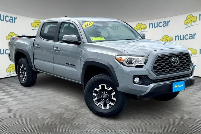 2021 Toyota Tacoma TRD Off-Road photo 1