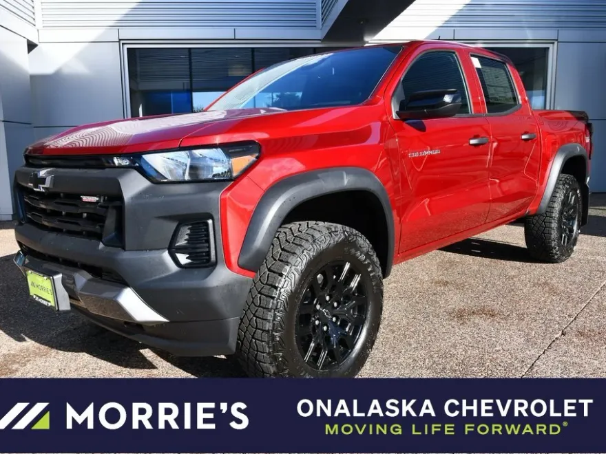 2026 Chevrolet Colorado Trail Boss photo 1