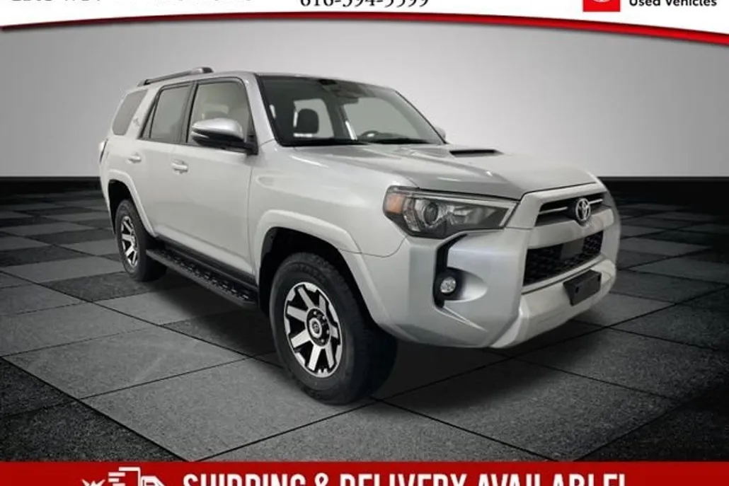2024 Toyota 4Runner TRD Off-Road Premium photo 1