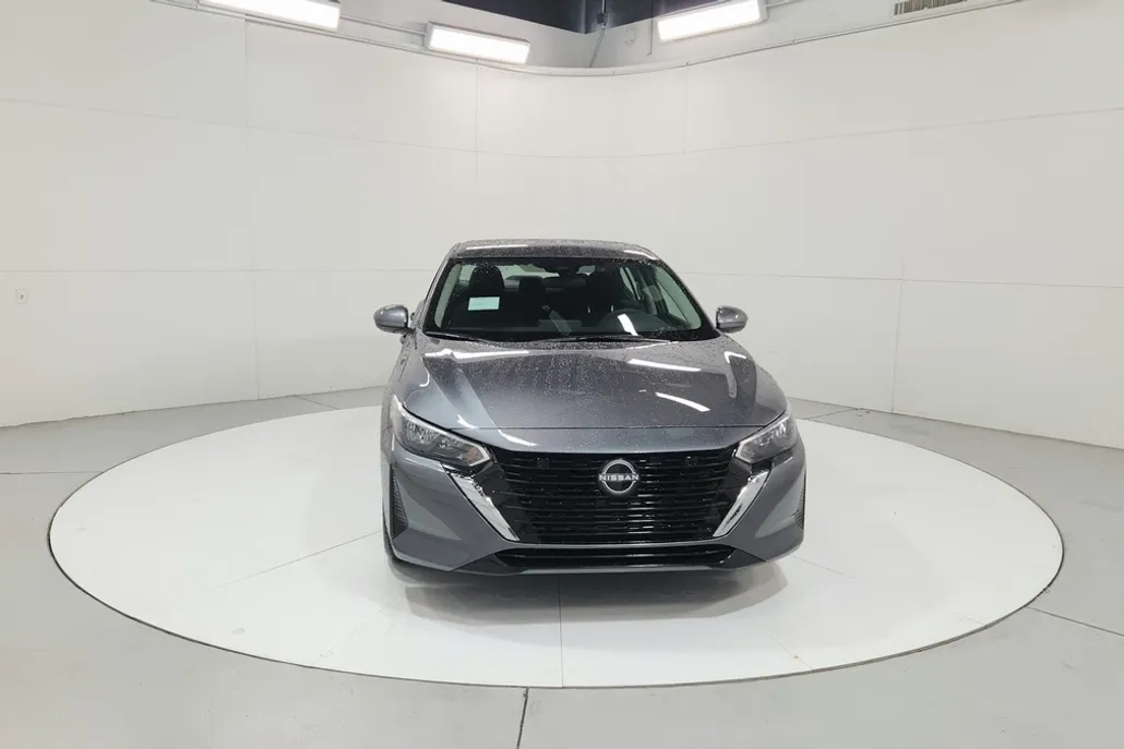 2025 Nissan Sentra S photo 2