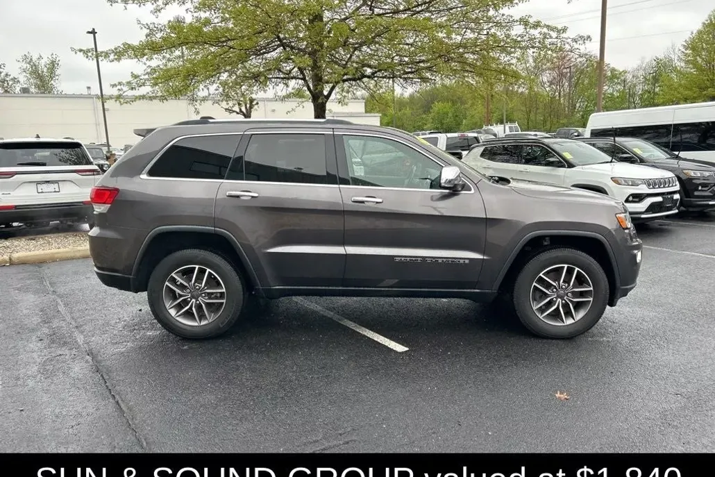 2021 Jeep Grand Cherokee Limited photo 1