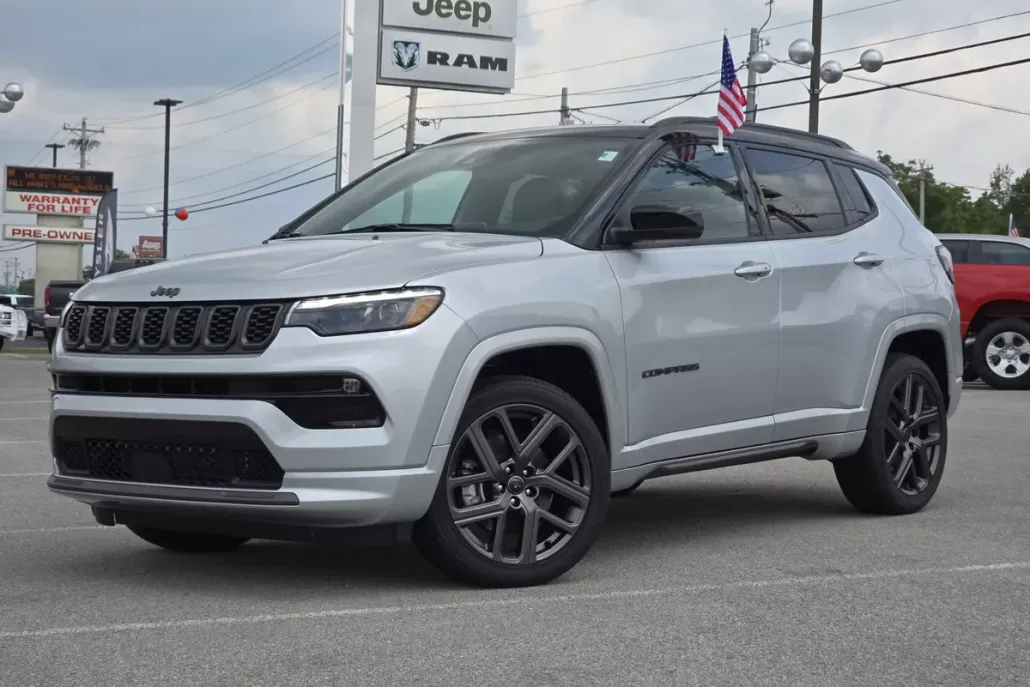 2025 Jeep Compass Limited photo 1