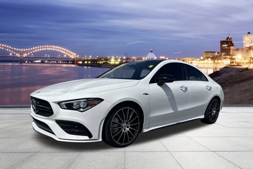 2022 Mercedes Benz CLA AMG 35 4MATIC photo 1