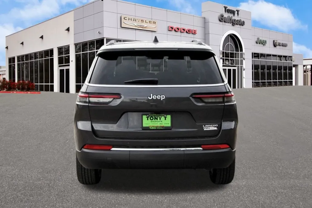 2025 Jeep Grand Cherokee Laredo High photo 1