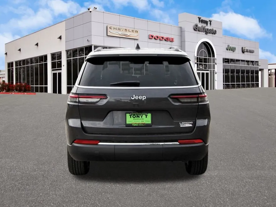 2025 Jeep Grand Cherokee Laredo High photo 1