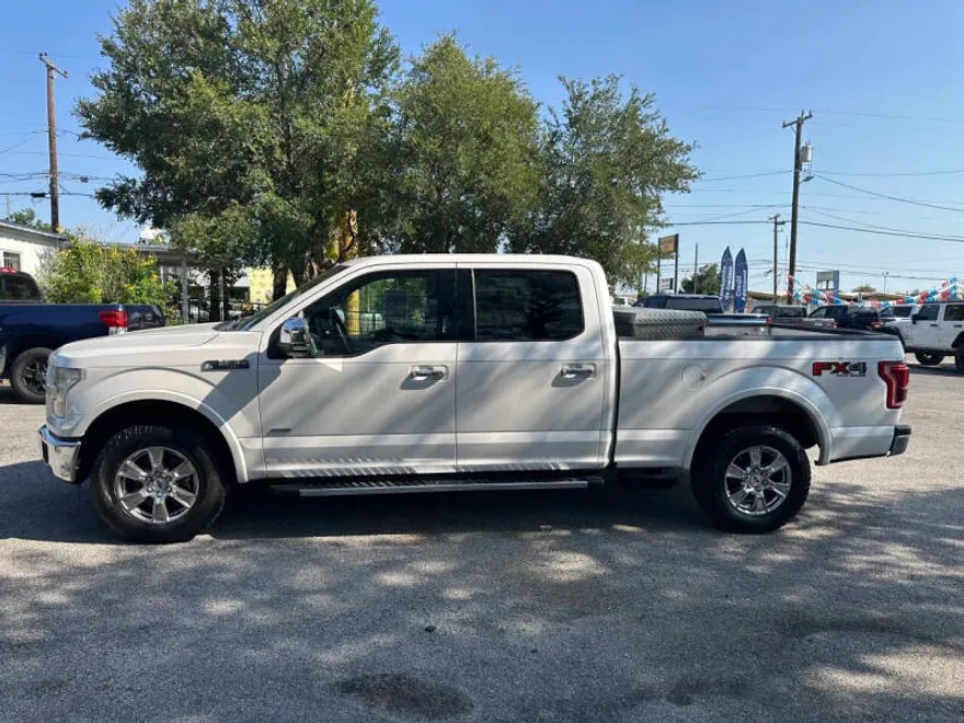 2016 Ford F-150 Lariat photo 1