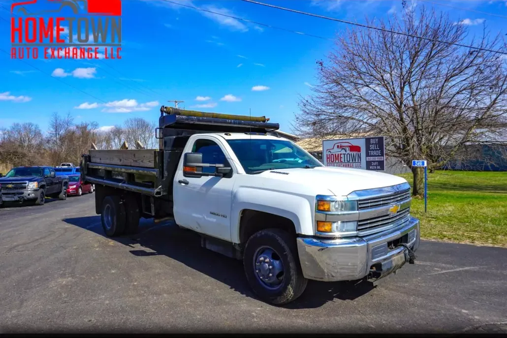 2015 Chevrolet Silverado 3500HD photo 1