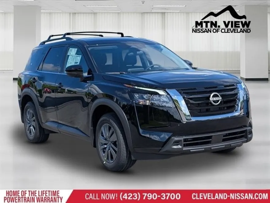 2025 Nissan Pathfinder SV photo 1