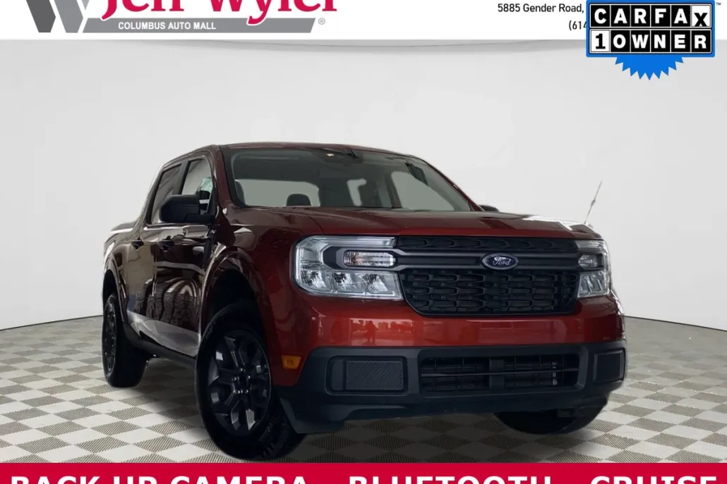 2024 Ford Maverick XLT photo 1